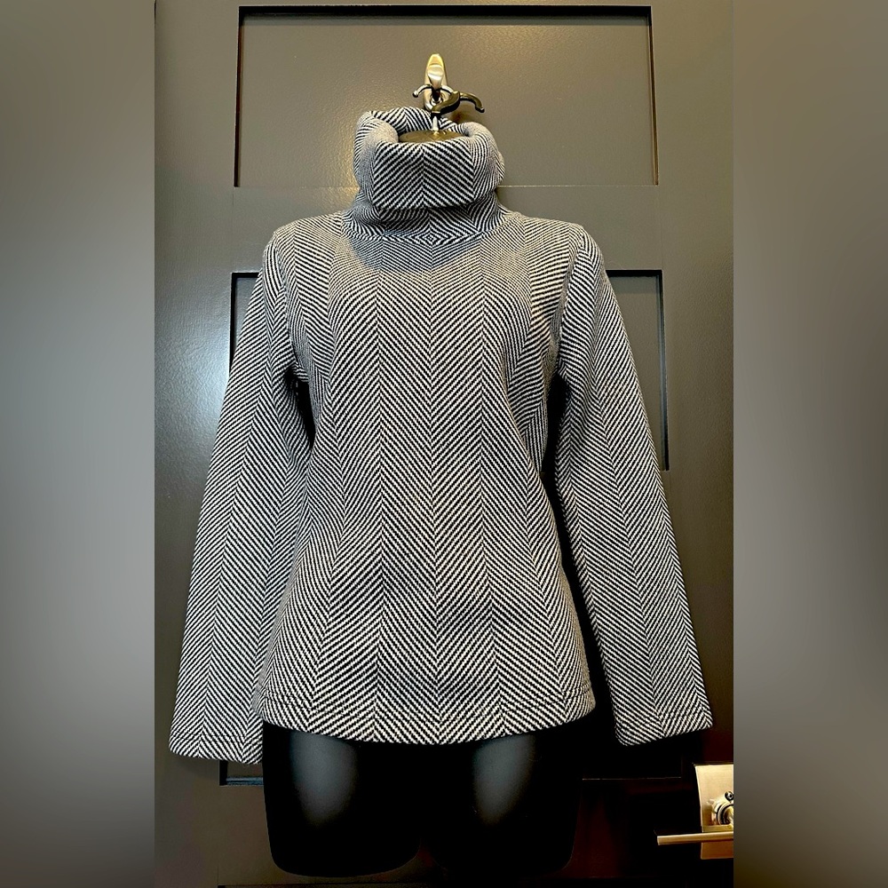 Women’s J. Crew Funnelneck Turtleneck, Size S